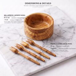Dimensions des composants : bol de 12 cm et pics de 15 cm